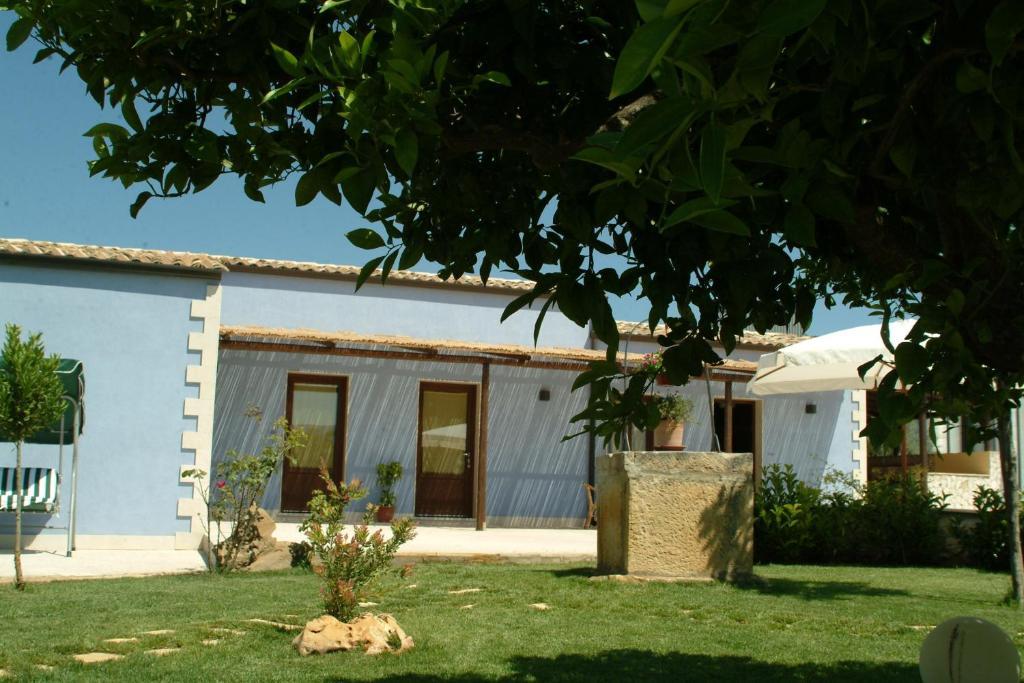 Terre Iblee Resort Chiaramonte Gulfi Luaran gambar